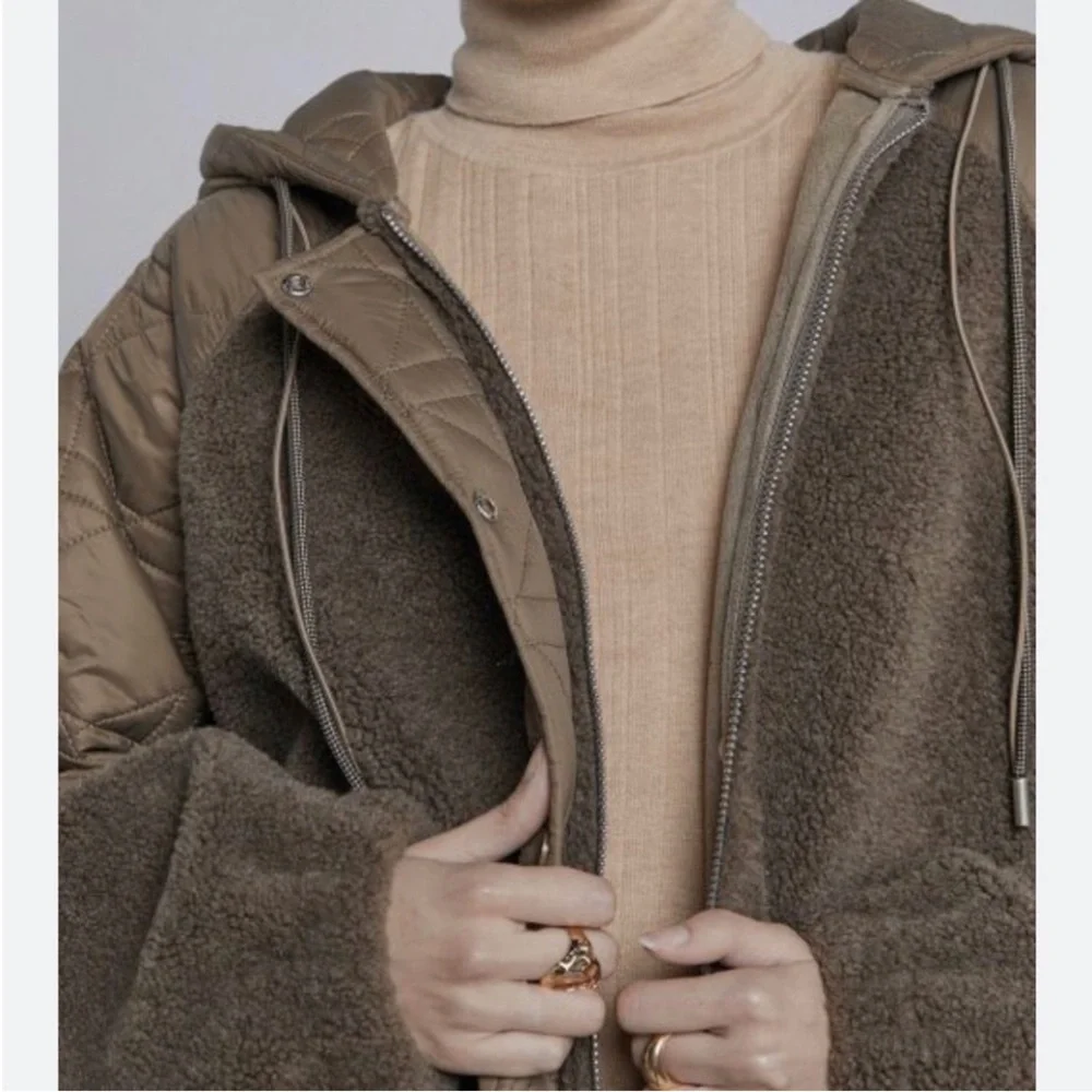 Silk Maison] Oversized Sherpa Quilted Fleece Jacket Coat - Picture 2 of 13